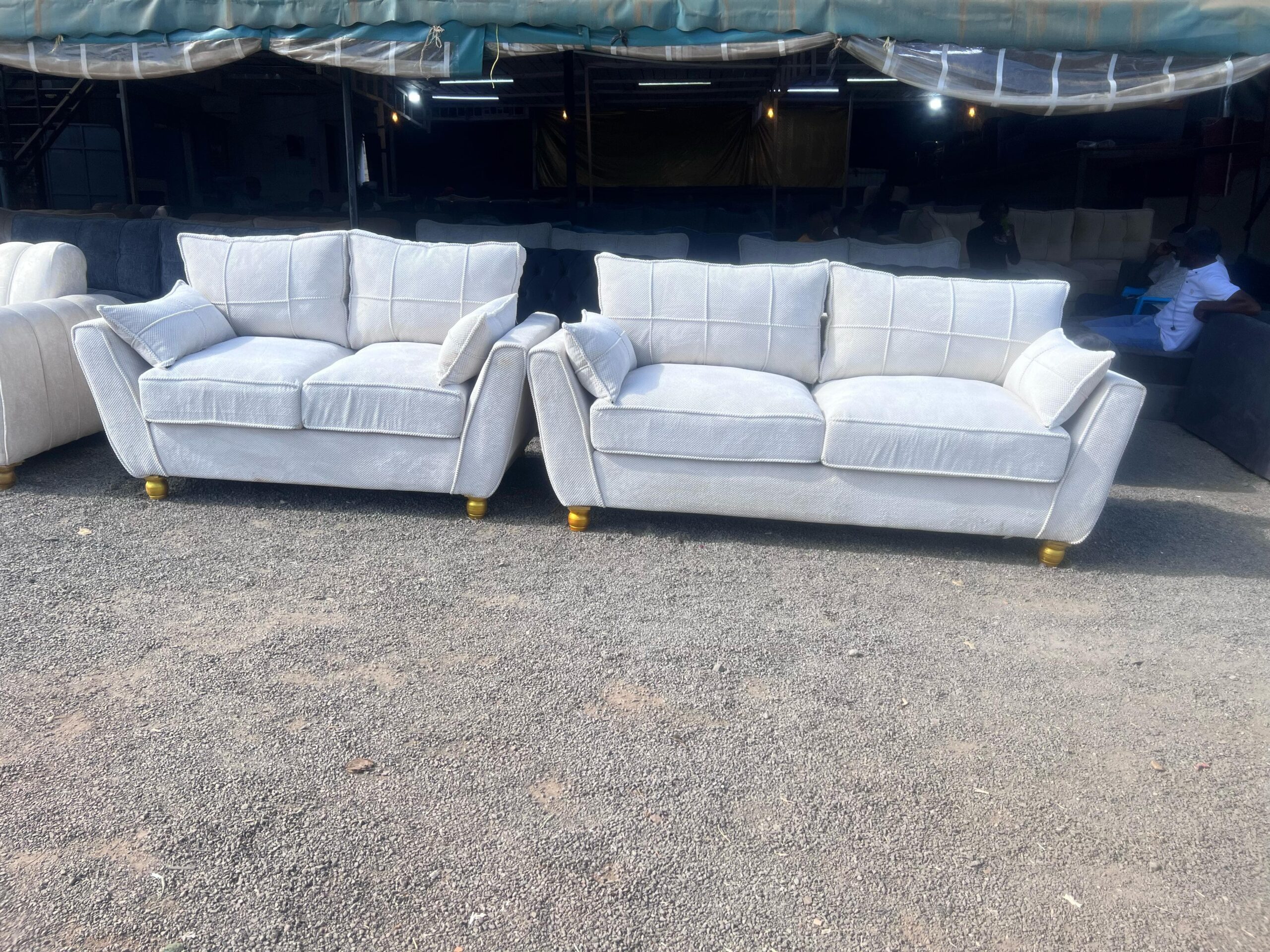5-Seater Butterfly Sofa – Customizable Bubble Fabric in Any Color