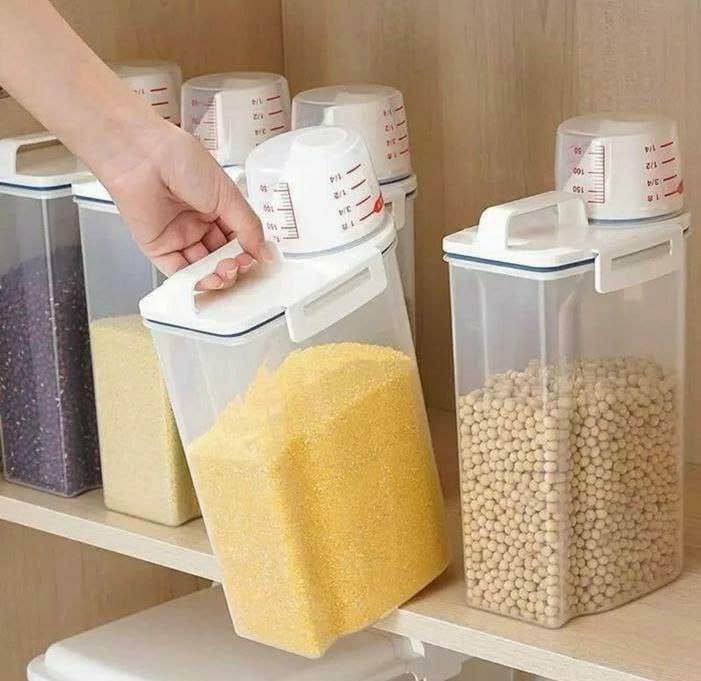 Cereal  Storage Container with measuring cup and handle