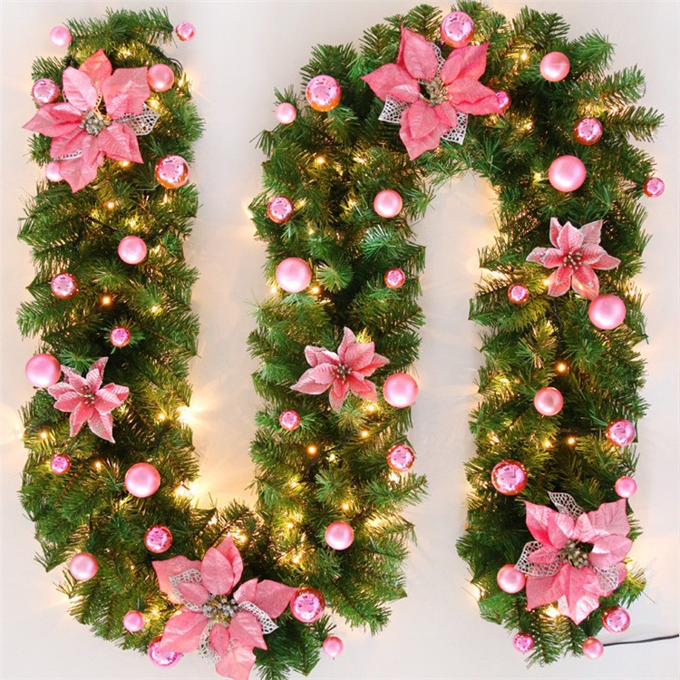 Christmas Garland with flower decoration, product image 2