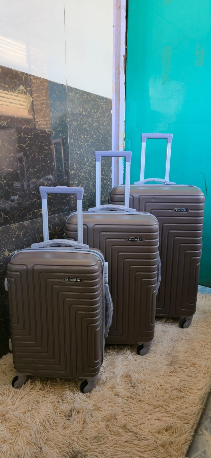 fibre suitcases

Per set of 3 Pcs product image 2