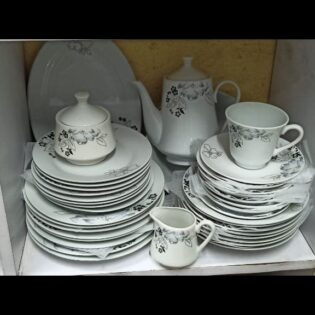 47Pcs dinner set