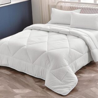 Pure White Cotton Stripped Binded Duvet