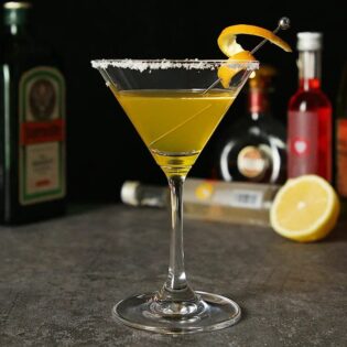 190ml Quality deli Martini glass now available