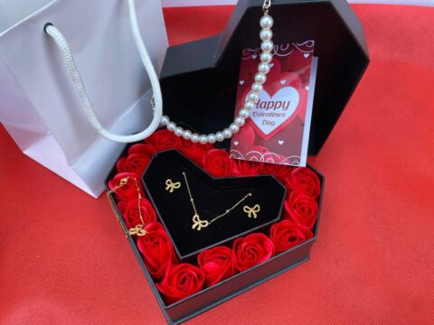 VALENTINES LADIES GIFT – Product insights and advice